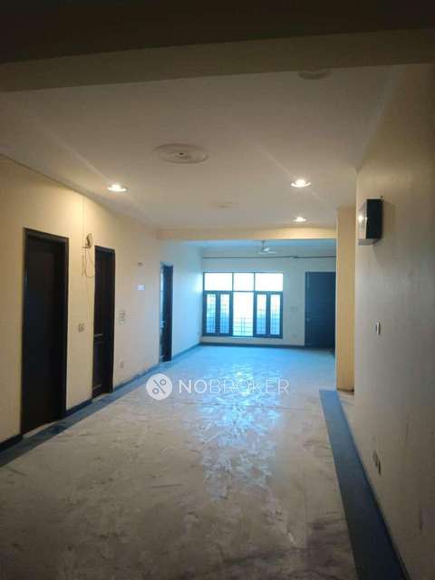 4+ BHK House For Sale  In Sector 72