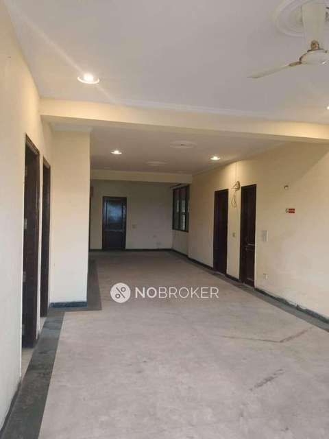 4+ BHK House For Sale  In Sector 72