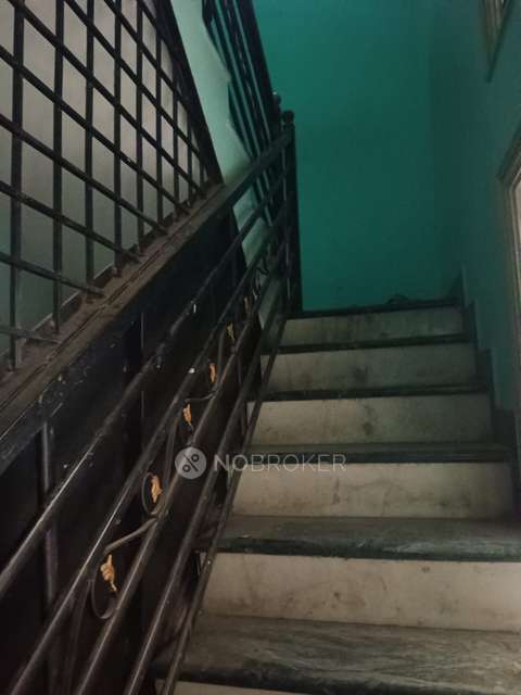 4+ BHK Flat For Sale  In Cottonpete