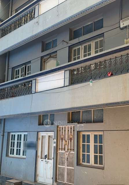 4+ BHK Flat For Sale  In Cottonpete