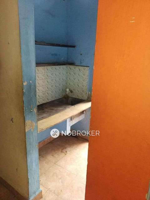 2 BHK Flat In Kasi Towers For Sale  In Kk Nagar