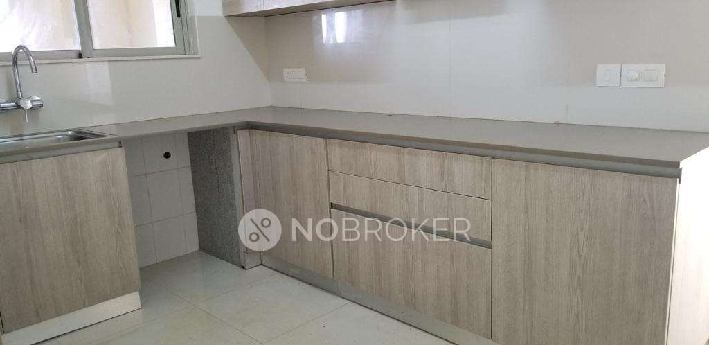 3 BHK Flat In Hiranandani Lake Verandahs, Bangalore For Sale  In Bannerughatta