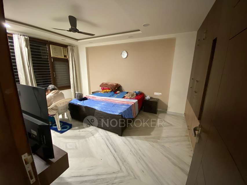 3 BHK Flat for Rent  In Sector 27