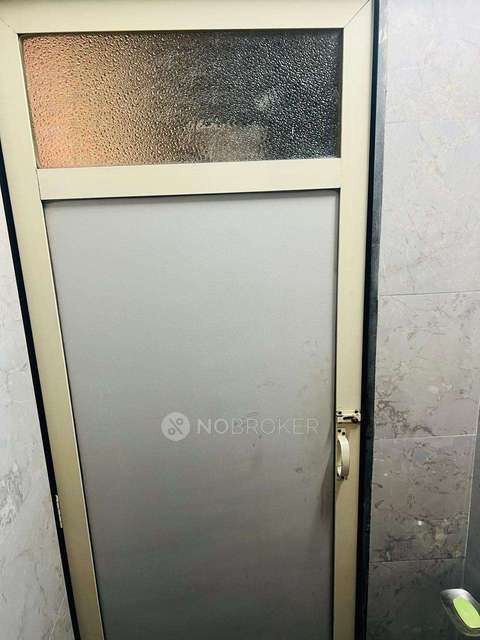 1 BHK Flat In Siddhivinayak Niwara For Sale  In Lower Parel