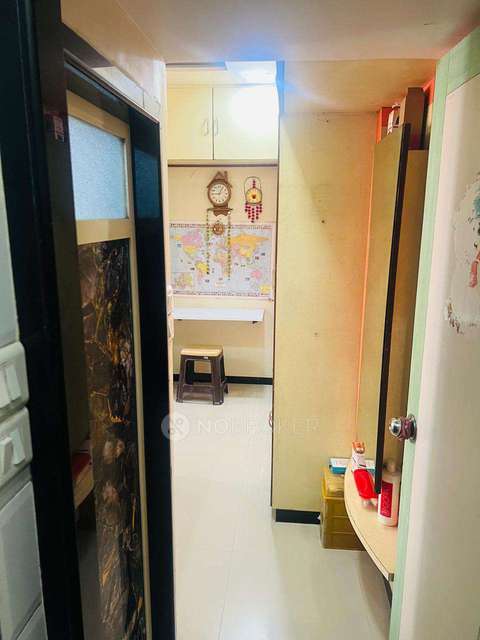 1 BHK Flat In Siddhivinayak Niwara For Sale  In Lower Parel