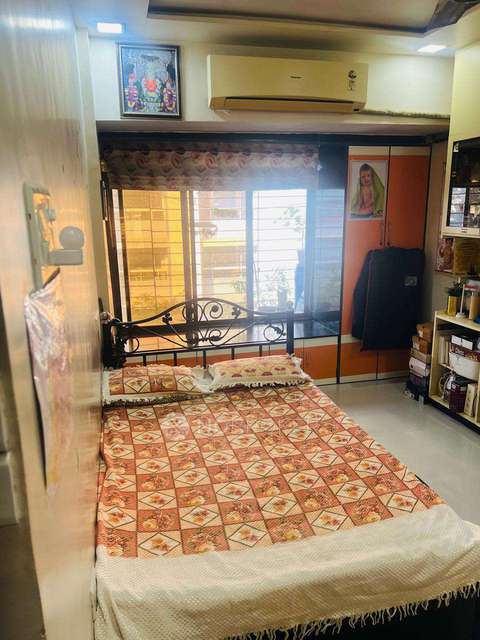 1 BHK Flat In Siddhivinayak Niwara For Sale  In Lower Parel
