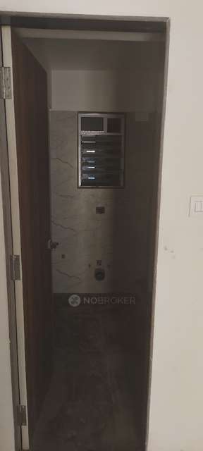 2 BHK Flat In Om Priyadarshini For Sale  In Ghatkopar East