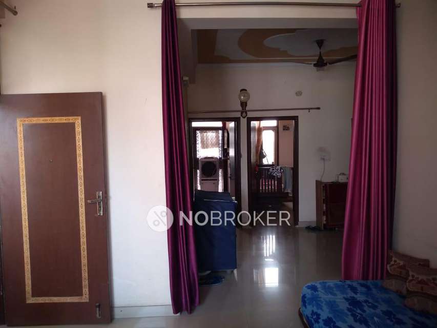 2 BHK Flat In Krishna Garden for Rent  In Govindpuram