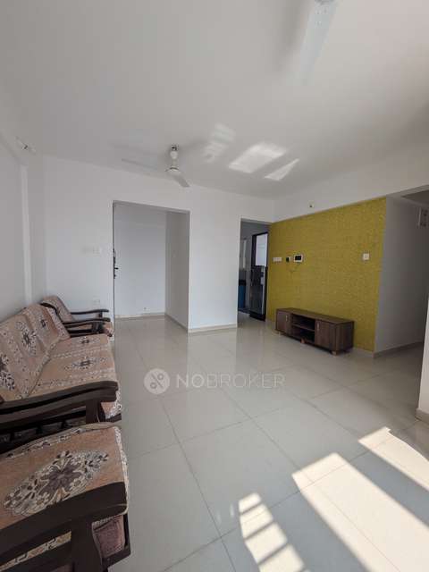 2 BHK Flat In Ram Green Hive, Fursungi for Rent  In Green Hive Plus A1-building