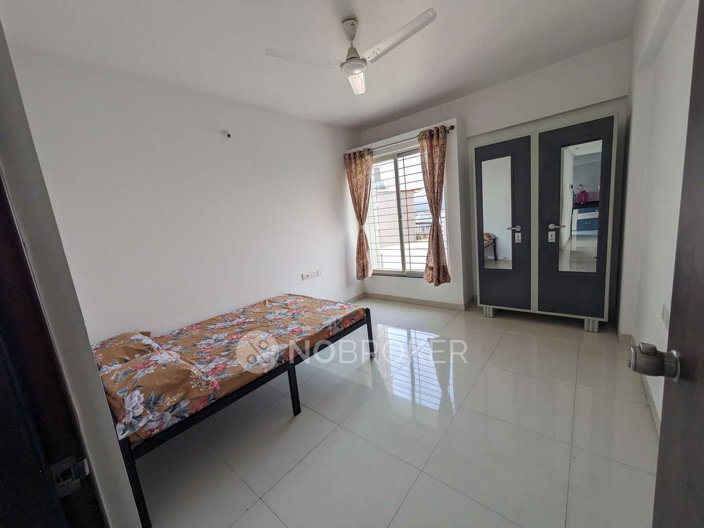 2 BHK Flat In Ram Green Hive, Fursungi for Rent  In Green Hive Plus A1-building