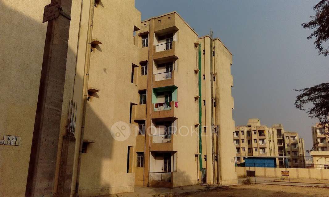 1 BHK Flat In Dda Flats  for Rent  In Siraspur 