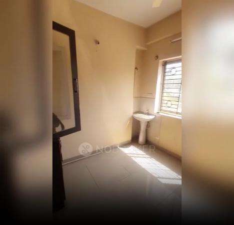 2 BHK Flat In Spr Comforts For Sale  In Attiguppe
