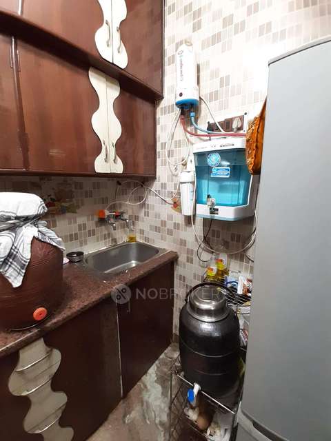 2 BHK Flat In Dda L.i.g Flats For Sale  In Shahdara