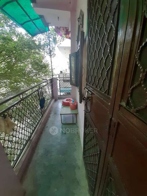 2 BHK Flat In Dda L.i.g Flats For Sale  In Shahdara