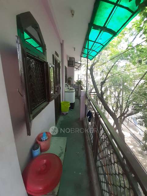 2 BHK Flat In Dda L.i.g Flats For Sale  In Shahdara