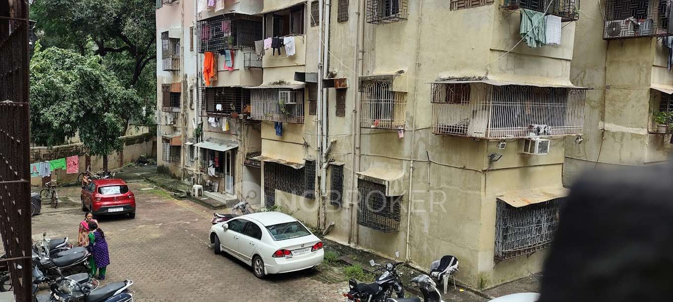 1 BHK Flat In Om Shyam Sarjit Chs for Rent  In Kandivali West