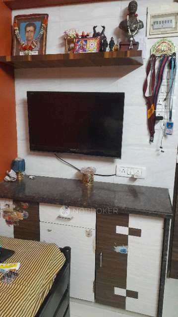 1 RK Flat In Vrundwana Society for Rent  In  Tardeo