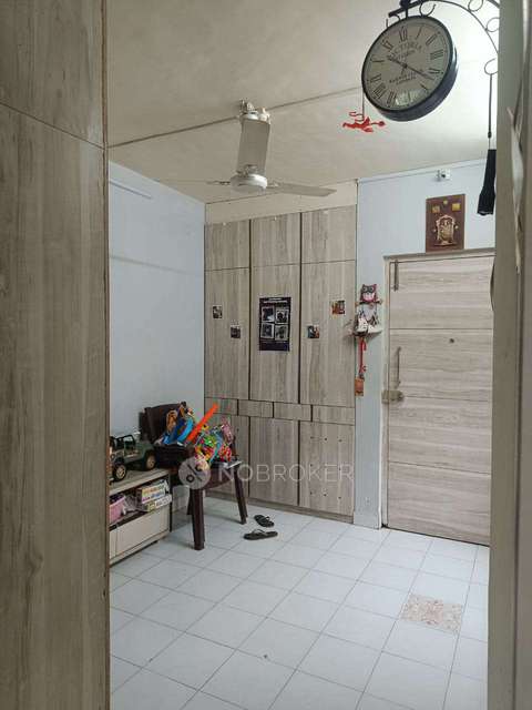 1 BHK Flat In Shri Someshwar Apartment For Sale  In Phadke Haud Chowk, 504, Ganesh Rd, Kasba Peth, Pune, Maharashtra 411002, India