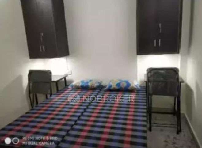 PG for Girls in Hakikat Nagar, Mukherjee Nagar