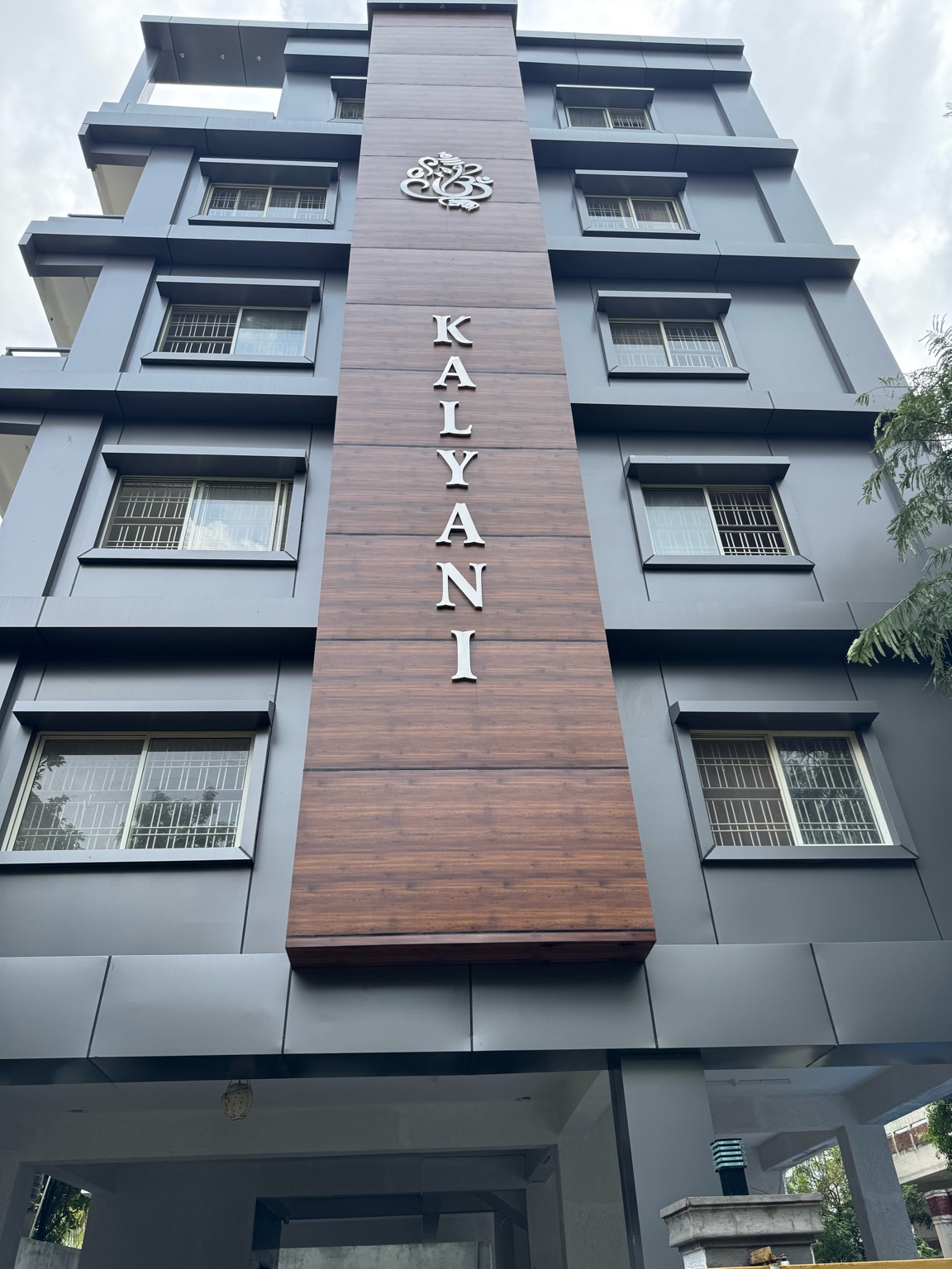 Kalyani Apartment