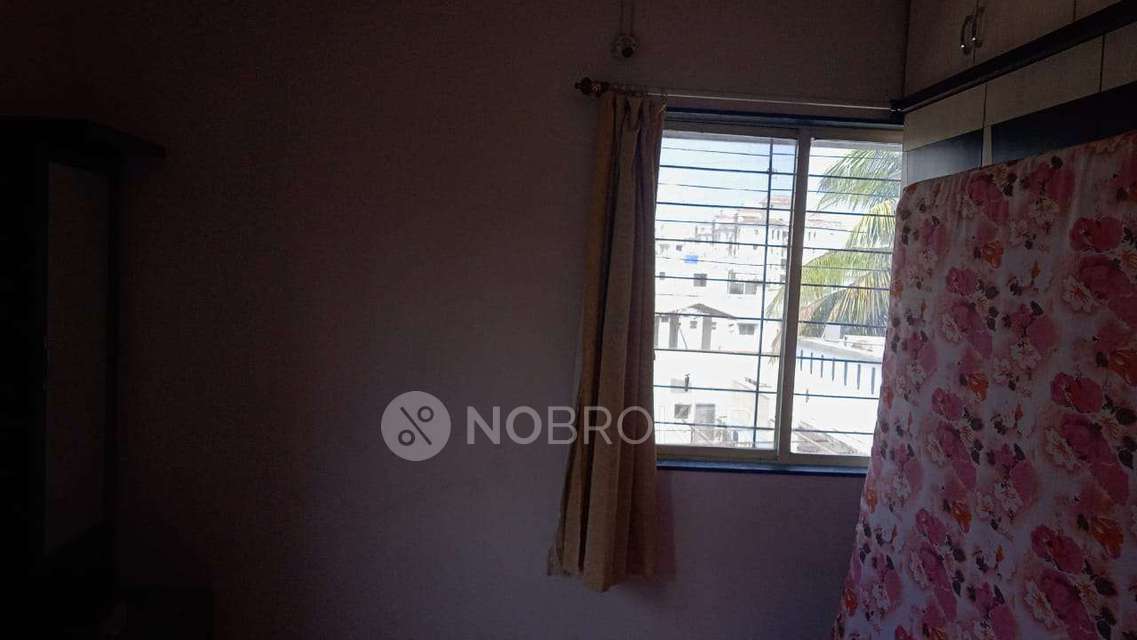 Single Room for Female In 2 BHK  In Shyamshil Apartment In Pimpri-chinchwad,