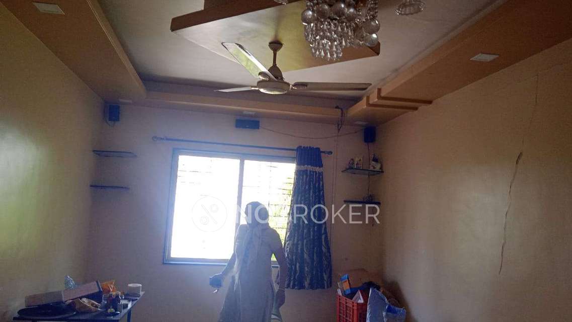 Single Room for Female In 2 BHK  In Shyamshil Apartment In Pimpri-chinchwad,