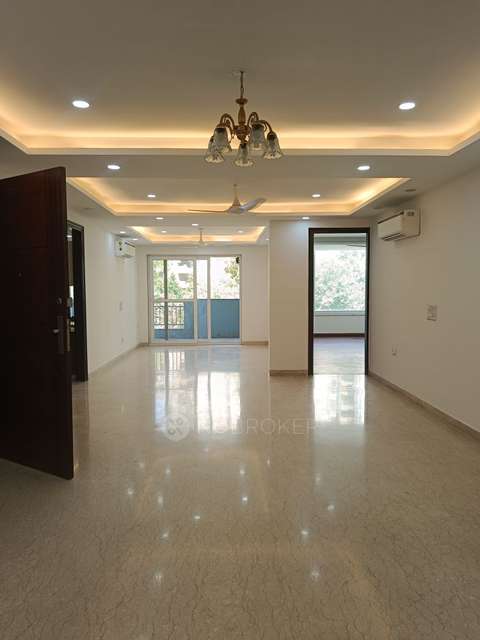 3 BHK Flat In Peach Tree Complex For Sale  In Sector 43