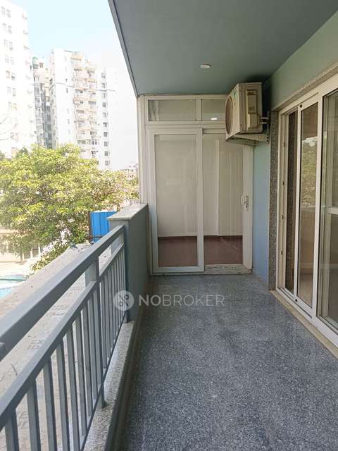 3 BHK Flat In Peach Tree Complex For Sale  In Sector 43