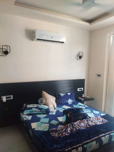 4 BHK Flat In Parasvnath Green Ville For Sale  In Sector 48