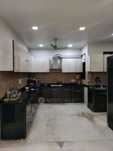 4 BHK Flat In Standalone Building  For Sale  In Adarsh Nagar 