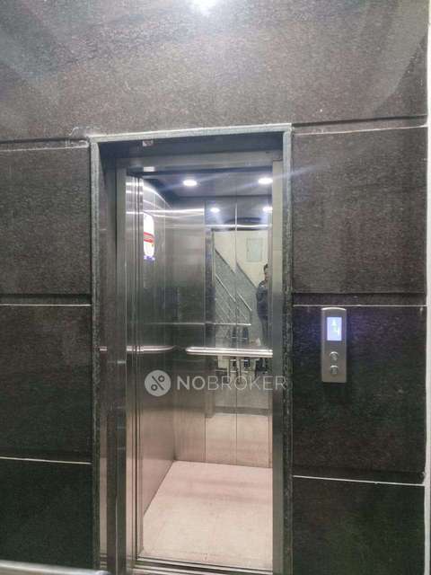 4 BHK Flat In Standalone Building  For Sale  In Adarsh Nagar 