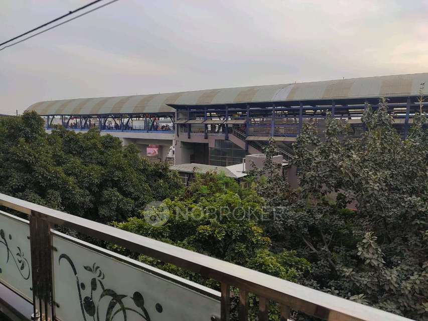 4 BHK Flat In Standalone Building  For Sale  In Adarsh Nagar 