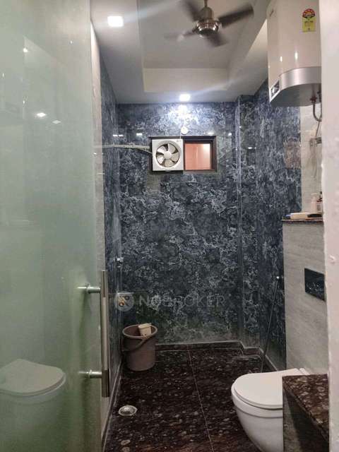 4 BHK Flat In Standalone Building  For Sale  In Adarsh Nagar 