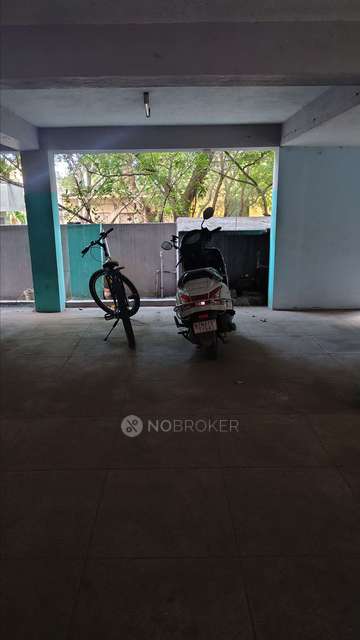 2 BHK Flat In Sri Hari Flats For Sale  In Puzhuthivakam