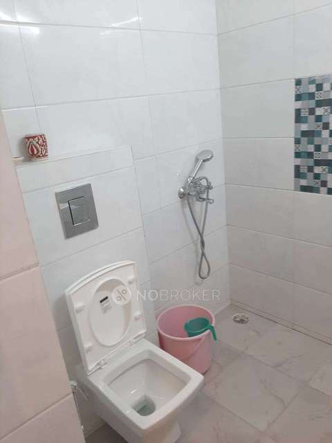 PG for Girls in  Lajpat Nagar