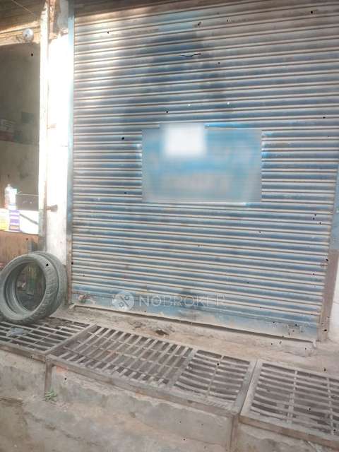 Shop in Sangam Vihar, Delhi for Rent 