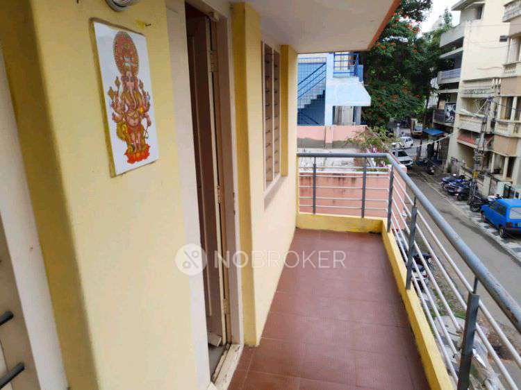 Godown/Warehouse in 175 , 15th Main Road Banashankari 1 Stage 2 Block Hanumanthanagar, 50 Feet Main Rd, 2nd Block, Phase 1, Banashankari 1st Stage, Banashankari, Bengaluru, Karnataka 560050, India, Bangalore for Rent 