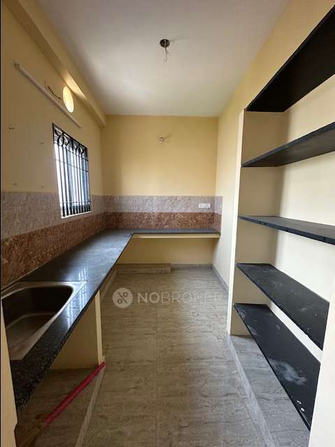 2 BHK House for Rent  In Kalamurthy Digital Flex