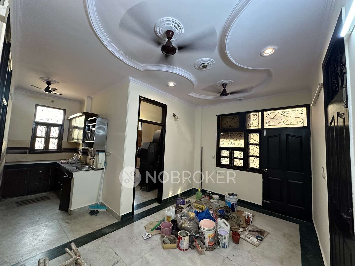 Independent House Rohini Rent WITHOUT BROKERAGE Semifurnished 3 BHK