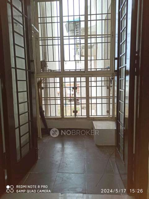 2 BHK Flat In Swara Apartments For Sale  In Karayanchavadi