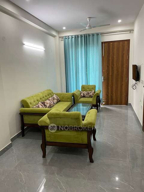 1 BHK Flat In Sushant Lok Iii for Rent  In Sector 57