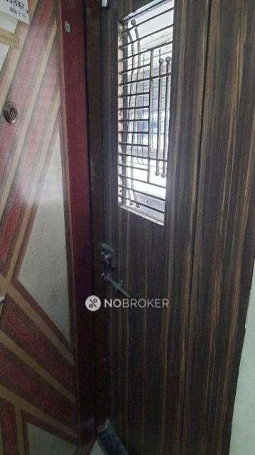 1 BHK Flat In Shanti Campus Society ,b .buiding For Sale  In Mulund West