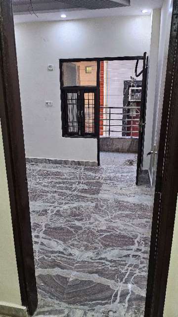 2 BHK Flat In Sb For Sale  In Rohini