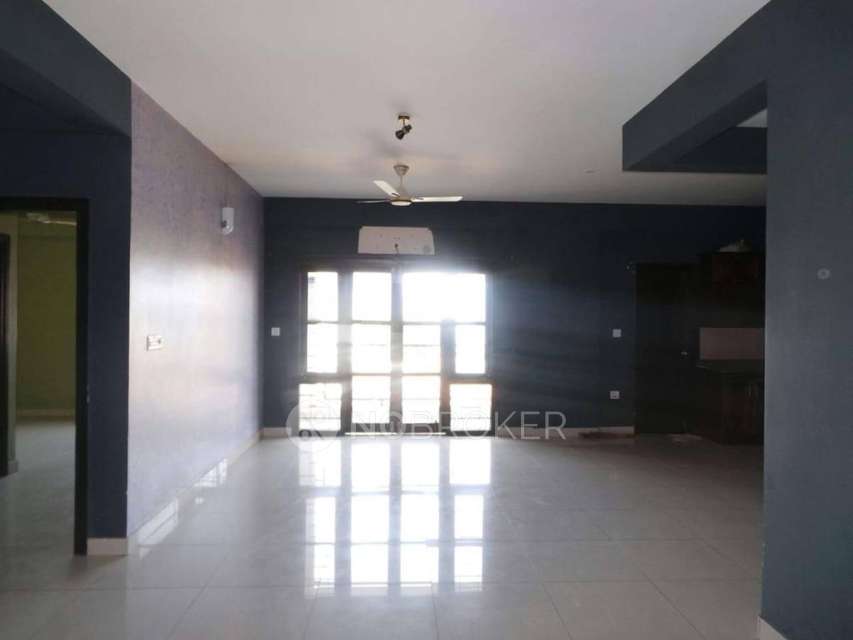 3 BHK Flat In Nr Royal Manor Apartments For Sale  In Srirampura 