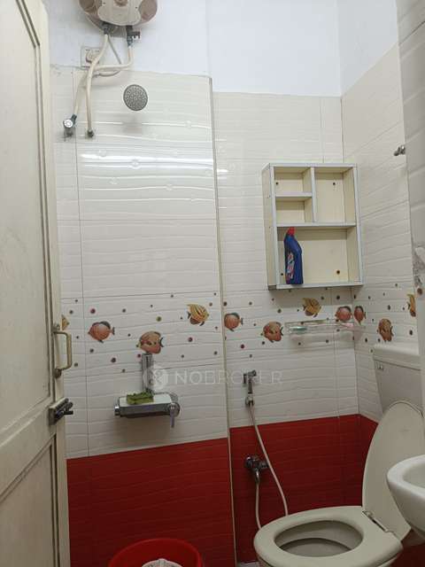 2 BHK Flat In Minerva Homes For Sale  In Velachery