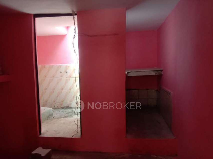 1 BHK House for Rent  In Rohini Sec.39
