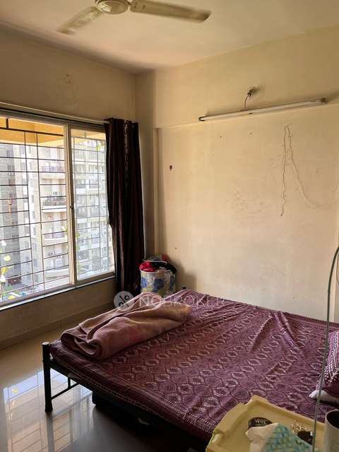 Shared Room for Female In 1 BHK  In Golden Palms Society In Pimpri-chinchwad