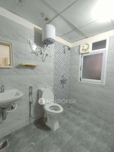 2 BHK Flat In Lake Dugar For Sale  In Ambattur