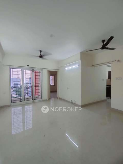 2 BHK Flat In Lake Dugar For Sale  In Ambattur