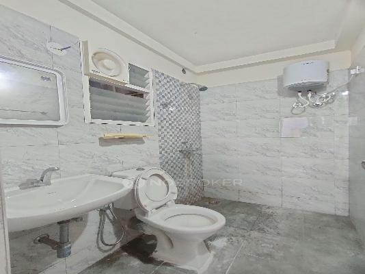 2 BHK Flat In Lake Dugar For Sale  In Ambattur